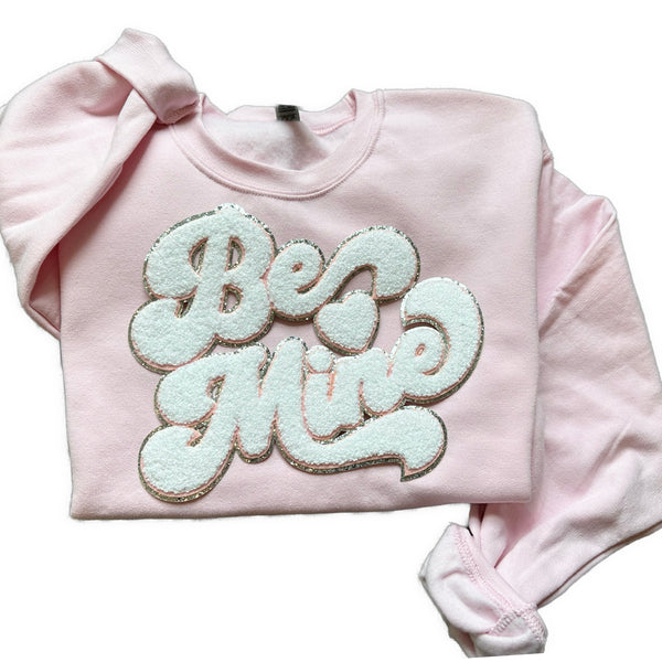 Be Mine Chenille Patch Valentin’s Day Sweatshirt